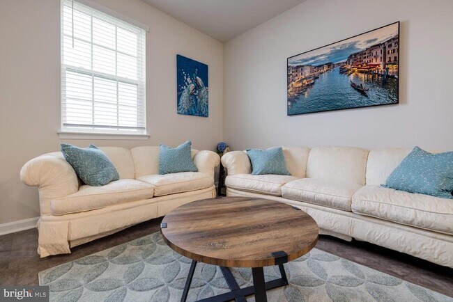 Building Photo - 262 Allison Dr