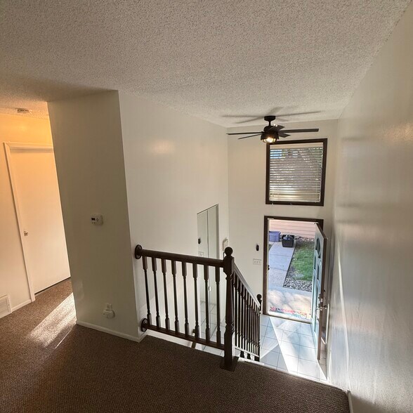 Building Photo - 240 W Eagle Lake Dr