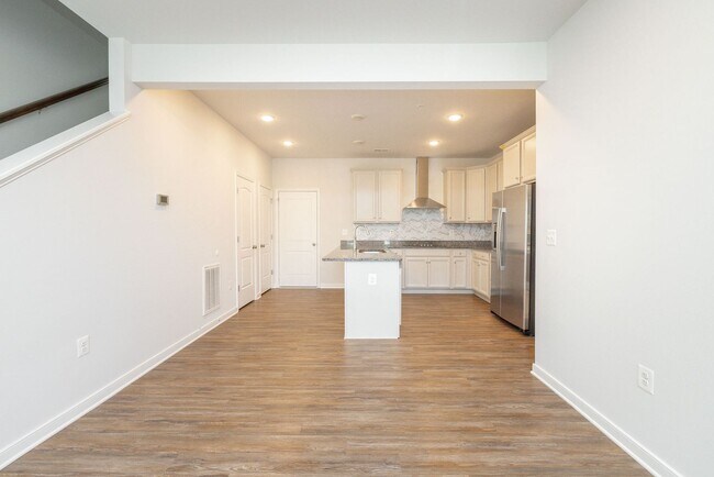 Building Photo - 5920 Whitehurst Ln