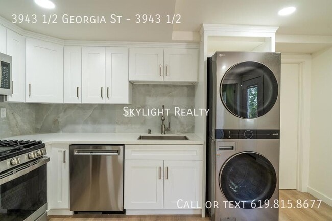 Building Photo - 3943 1/2 Georgia St-3943 1/2