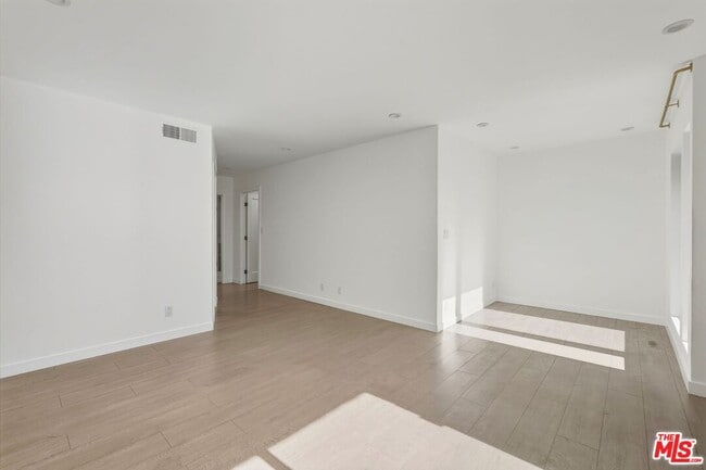 Building Photo - 5307 Wilkinson Ave