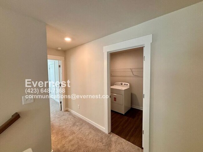 Building Photo - 1779 Firelight Wy