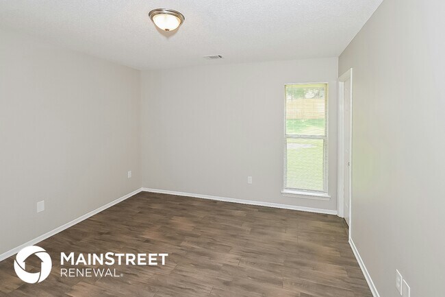 Building Photo - 4223 Highgate Dr