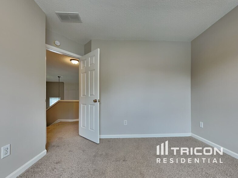 Building Photo - 4408 Shillham Ct