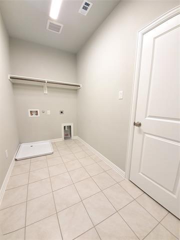 Building Photo - 8266 Primrose Wy