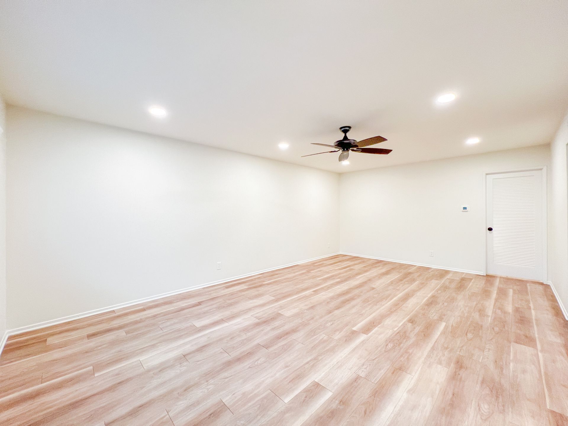 Building Photo - 2703 N Dell St