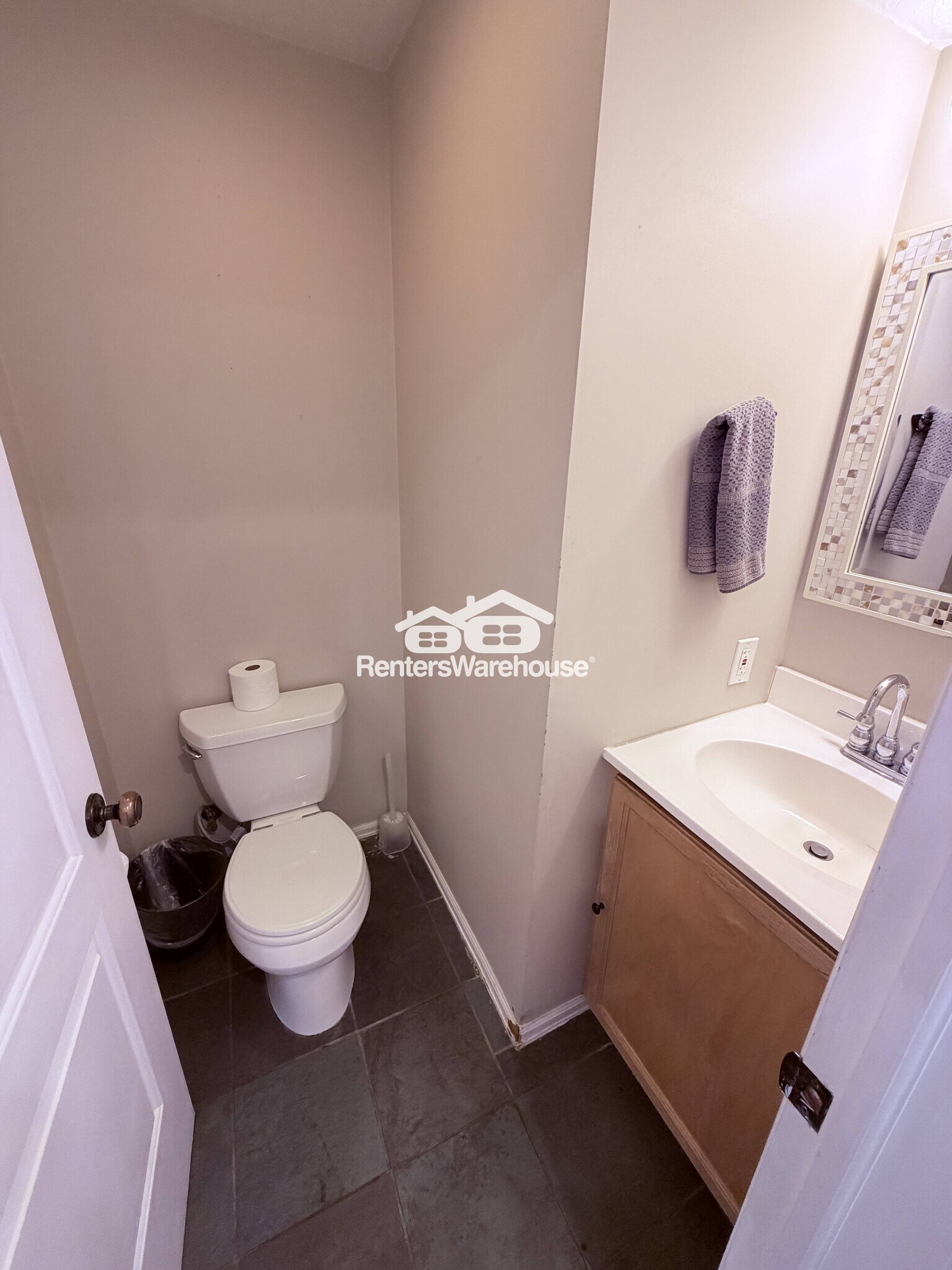 Building Photo - 2555 S 400 E