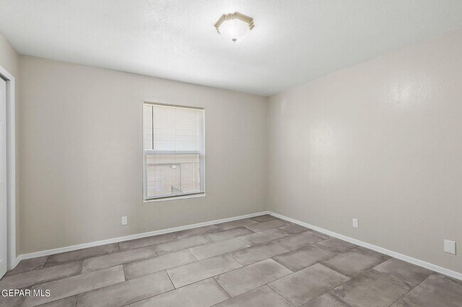 Building Photo - 3702 Keltner Ave