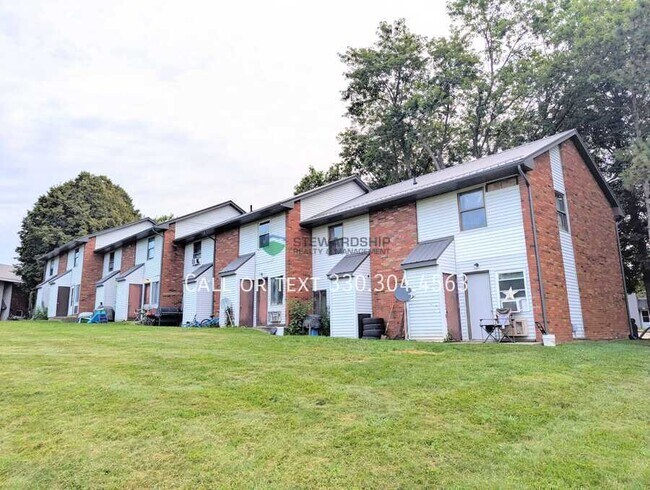 Building Photo - 311 Engadine Ct