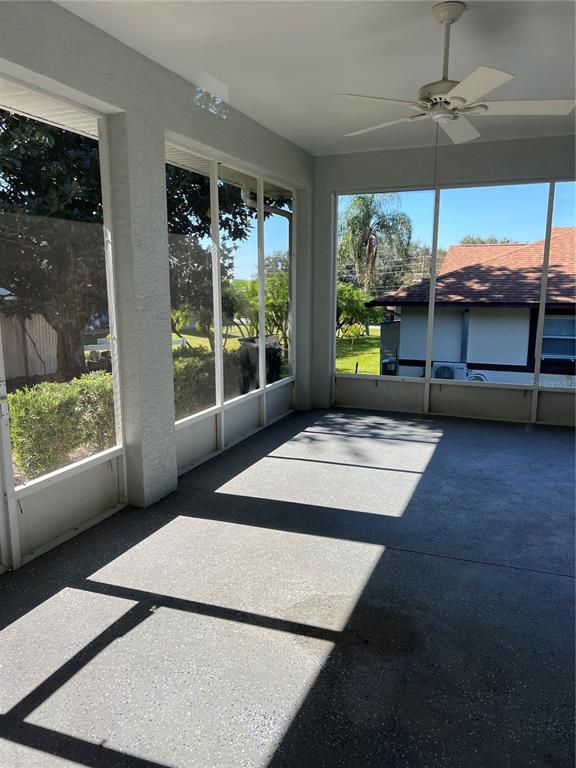 Building Photo - 415 Royal St