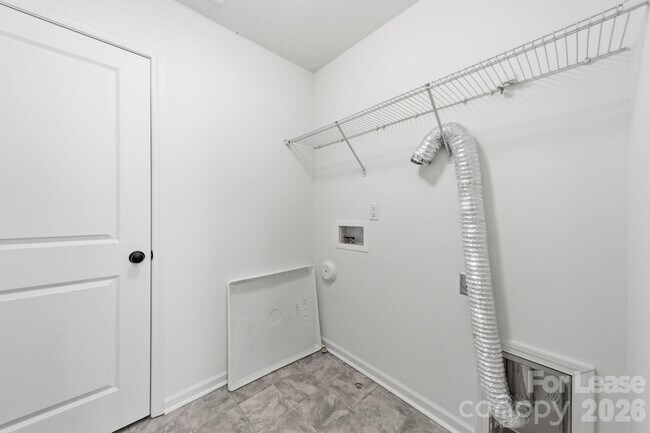 Building Photo - 11936 Basking Dr