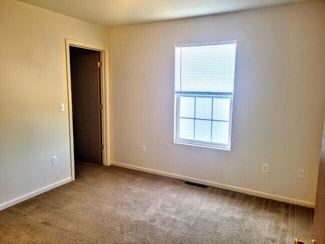 Building Photo - 16239 Holy Cross Ln