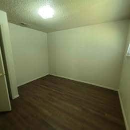 Building Photo - 4813 Eastover Ave