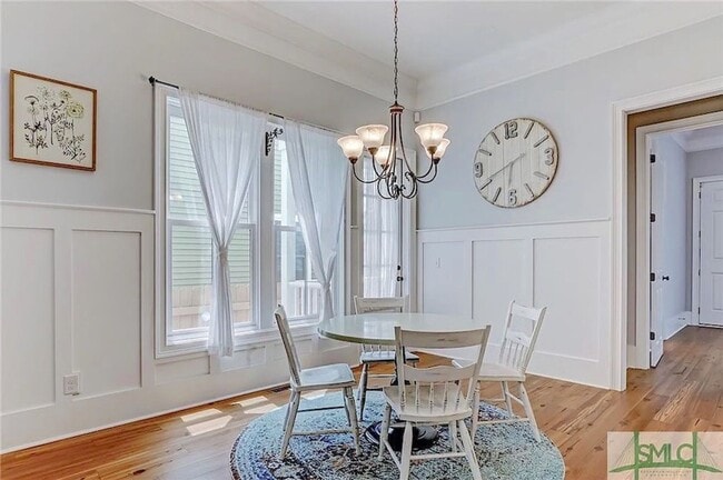 Building Photo - 4 BED | 2.5 BATH | PRIVATE OFF-STREET PARKING | OUTDOOR PATIO | WALK TO GARVIN HALL