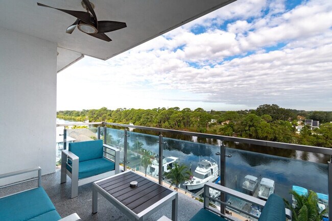 Building Photo - 202 Ivory Coral Ln