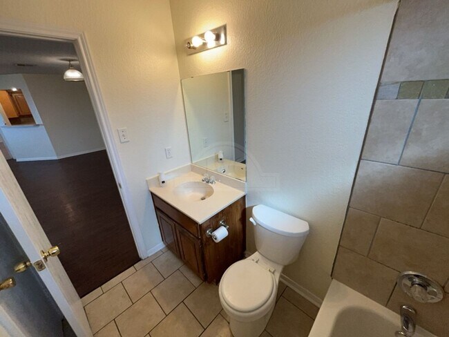 Building Photo - 4206 Frigate Dr