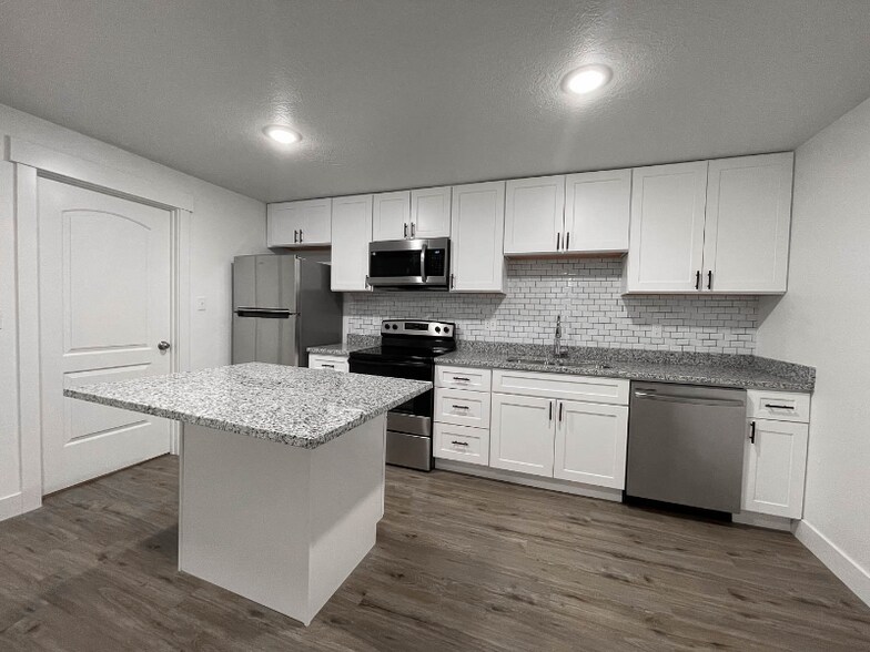 Building Photo - 4508 W Watchmen Wy