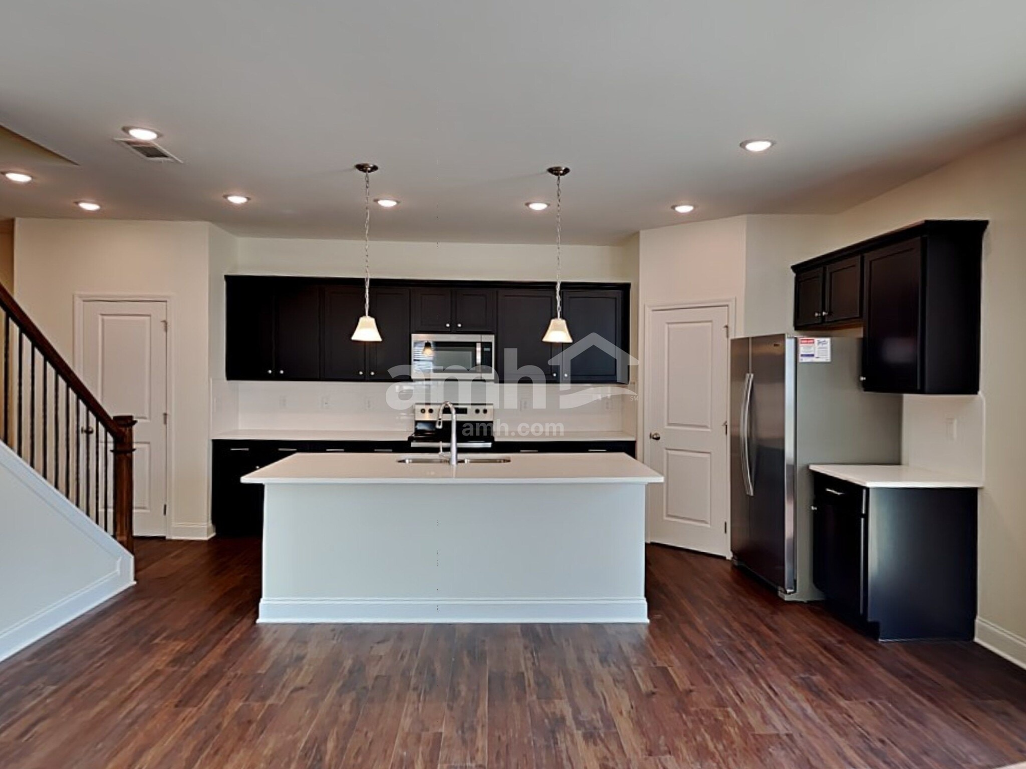 Building Photo - 5253 Blue Mountain Dr