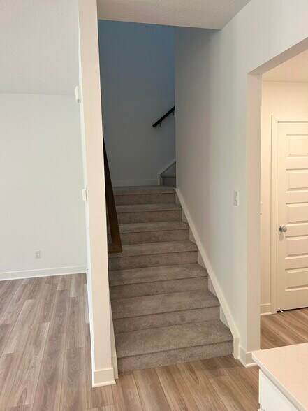 Building Photo - 1752 Trinity Ln