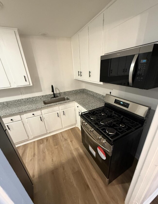 Building Photo - 146 Doolittle Dr