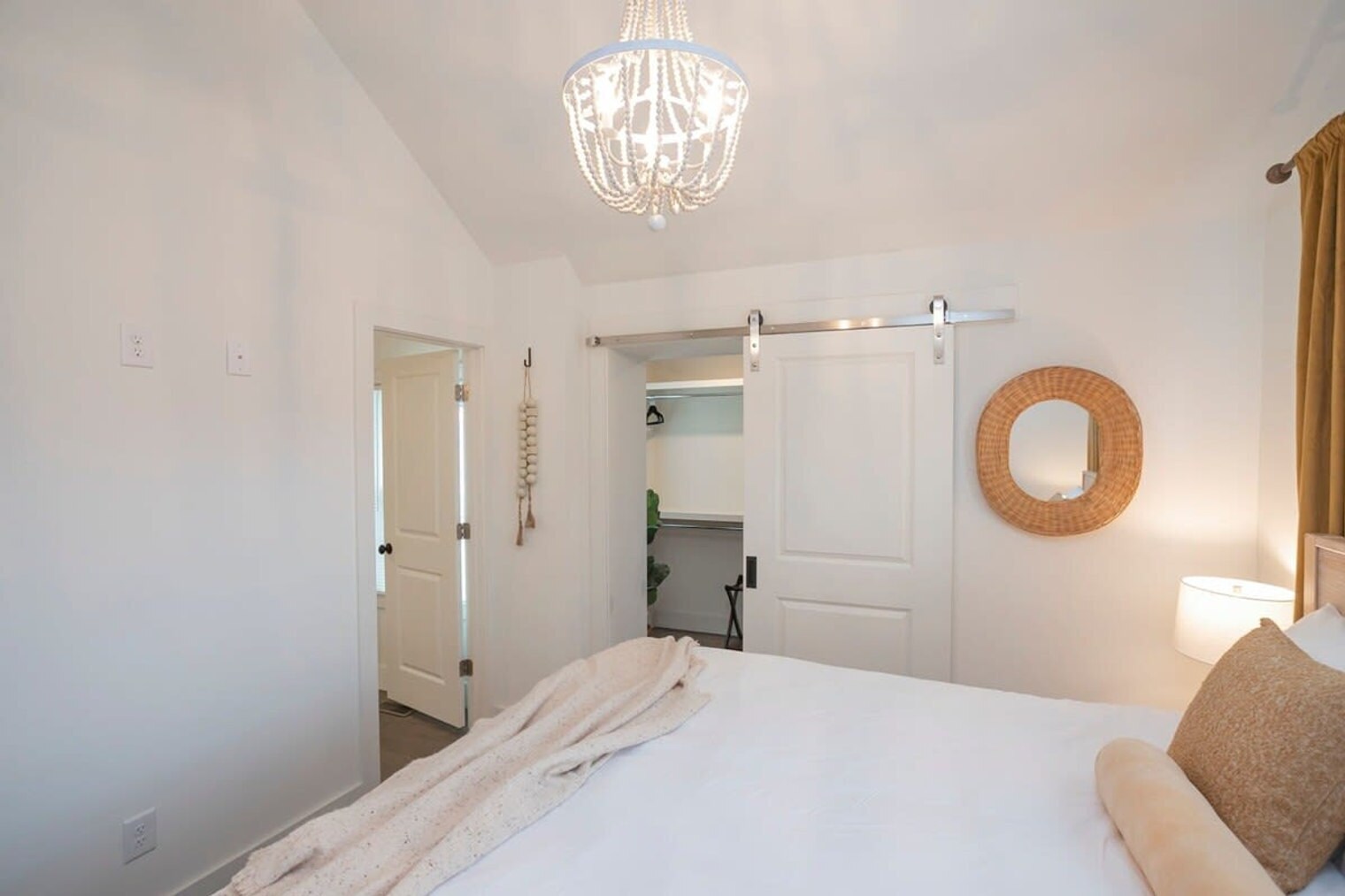 Building Photo - 106 Walnut Hill Dr