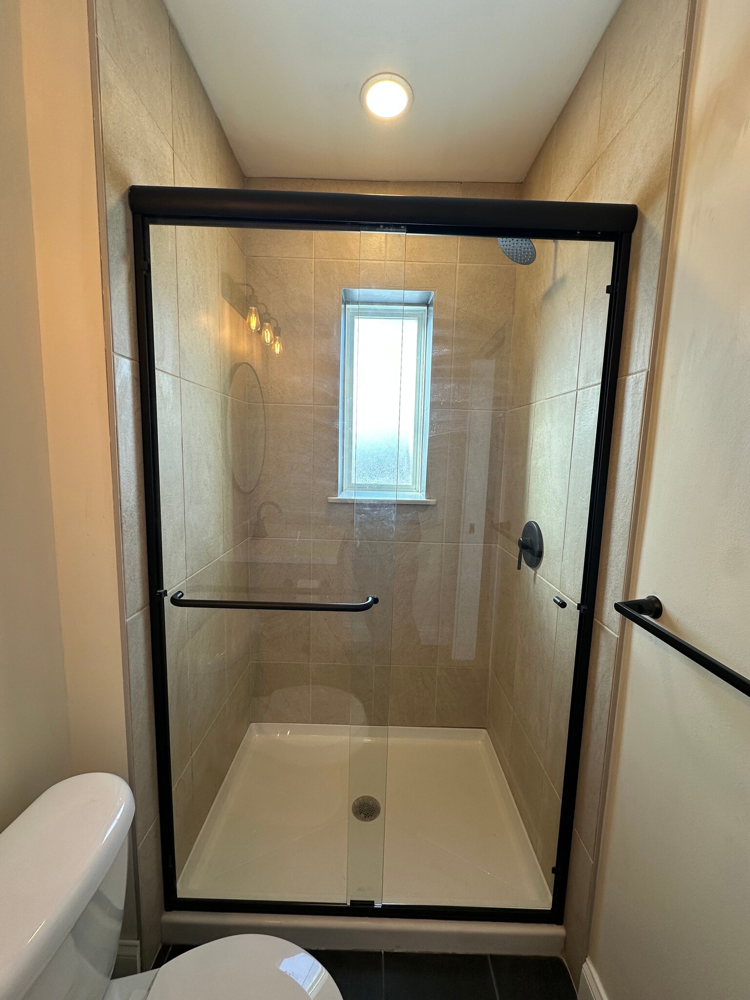 Building Photo - 1403 S Ohio Ave