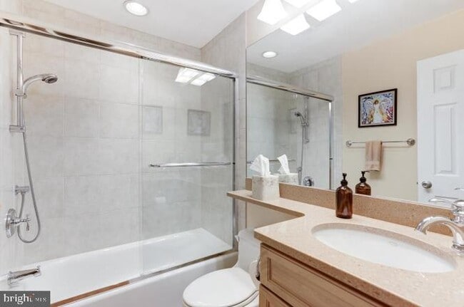 Building Photo - 7893 Godolphin Dr