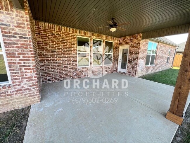 Building Photo - Tontitown- Single-Family Home- Spacious Ke...