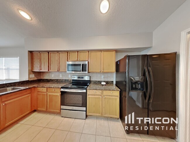 Building Photo - 13017 Brant Tree Dr