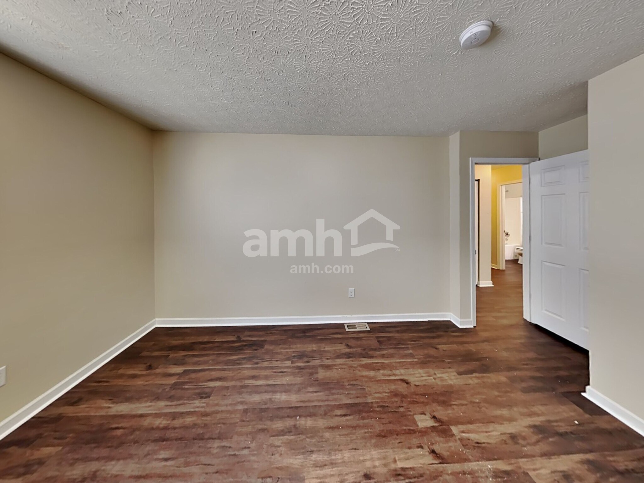 Building Photo - 8588 Greylag Ct