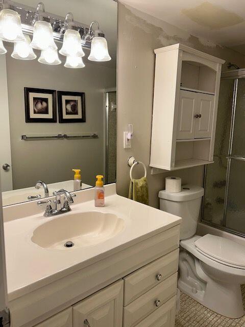 Building Photo - 2615 Garden Dr N