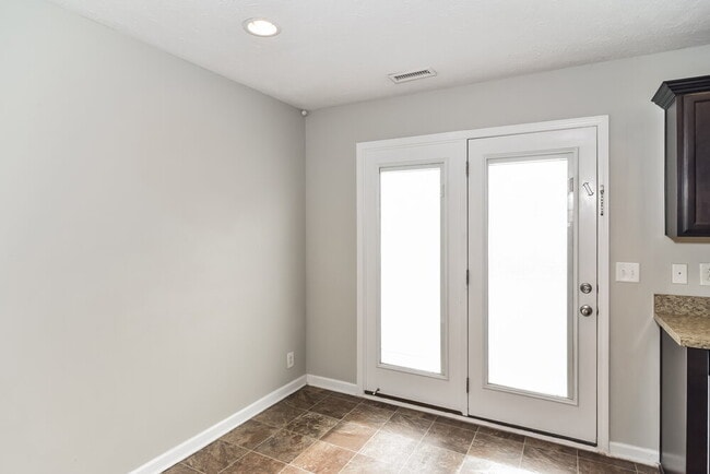 Building Photo - 3409 Smarty Jones Ct