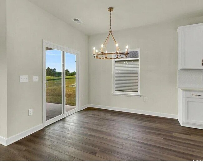 Building Photo - 1871 Villena Dr