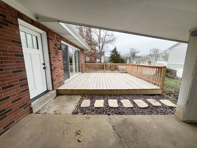 Building Photo - 1120 GILBERT AVENUE (REAR) | ROCK HILL 63119