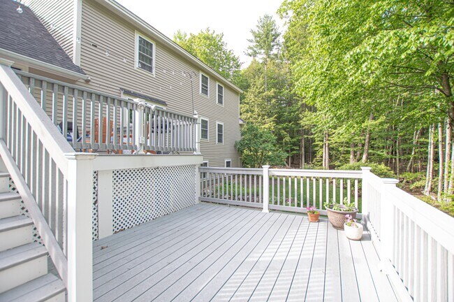 Building Photo - 130 Stephen Dr