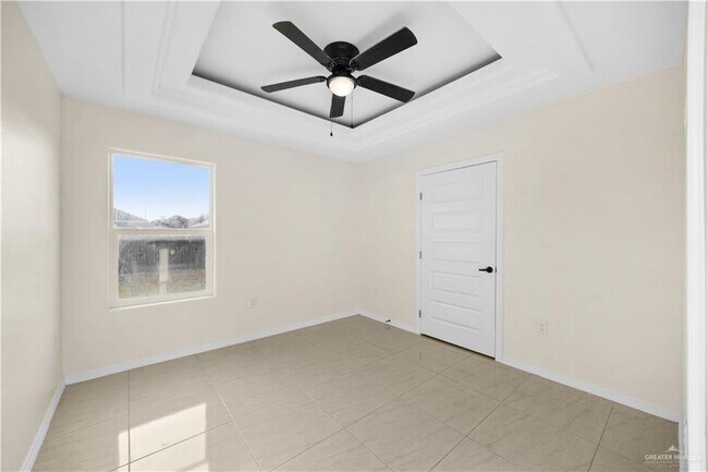 Building Photo - 16 San Pascual St