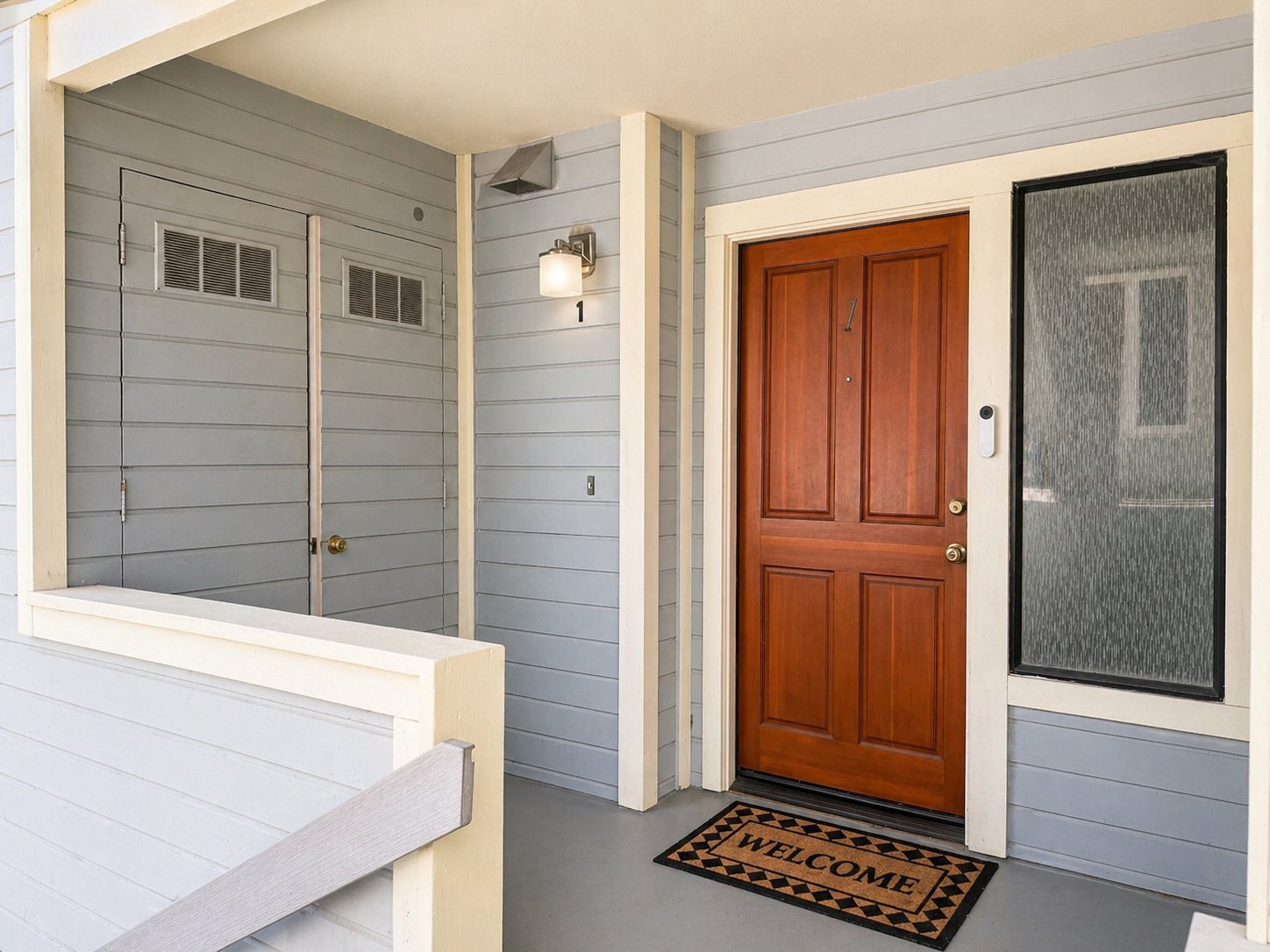 Building Photo - 321 Ladera St