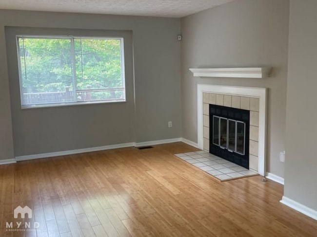 Building Photo - 4403 Honeywood Ct