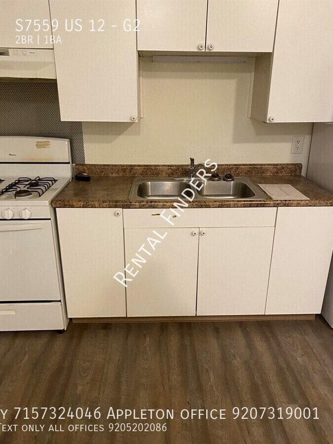 Building Photo - S7559 US-12