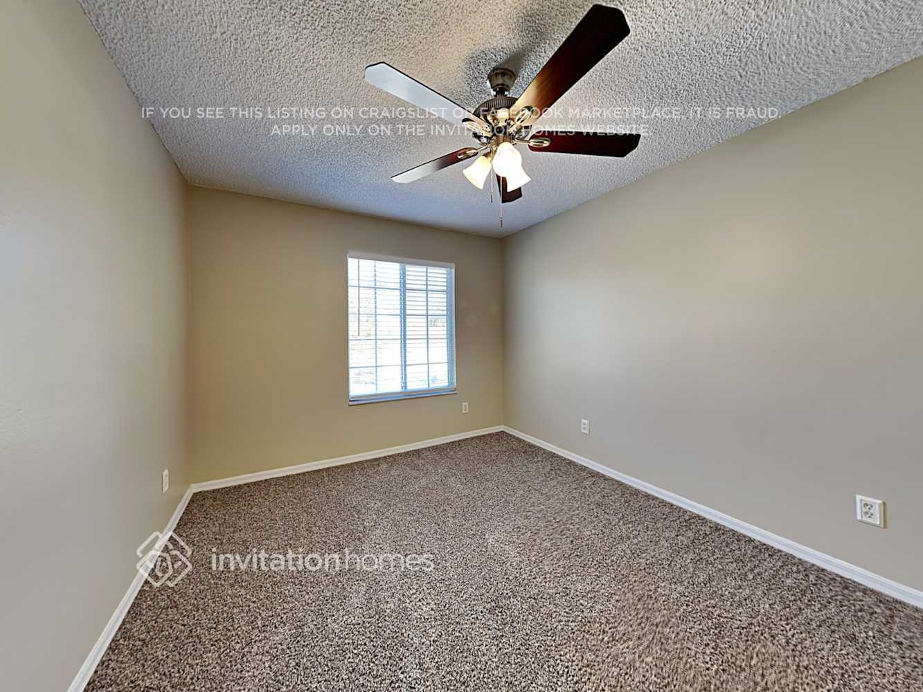 Building Photo - 15142 Quailmoor St