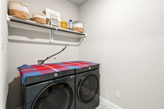 Building Photo - 2213 Cherrybark Trl