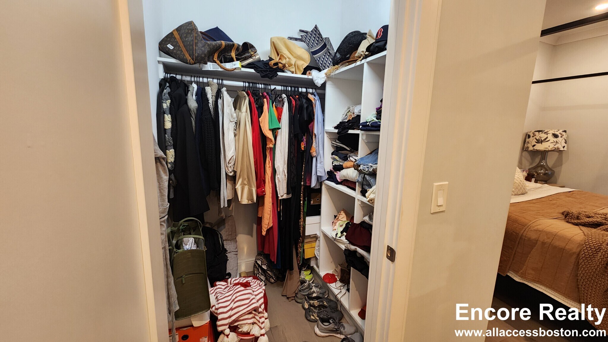 Building Photo - 32 Cummins Hwy