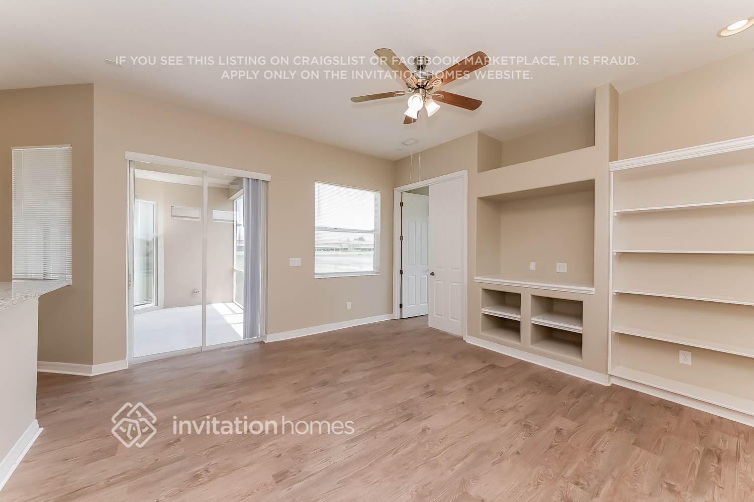 Building Photo - 5407 Lexington Dr