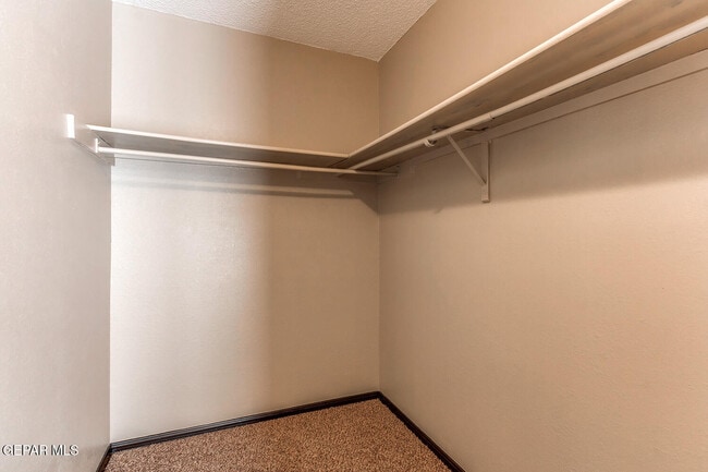 Building Photo - 4352 Loma De Brisas Dr