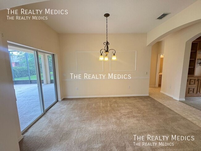 Building Photo - 202 Nova Ave