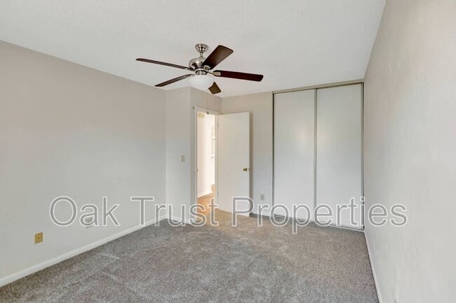 Building Photo - 155 Manchester Rd