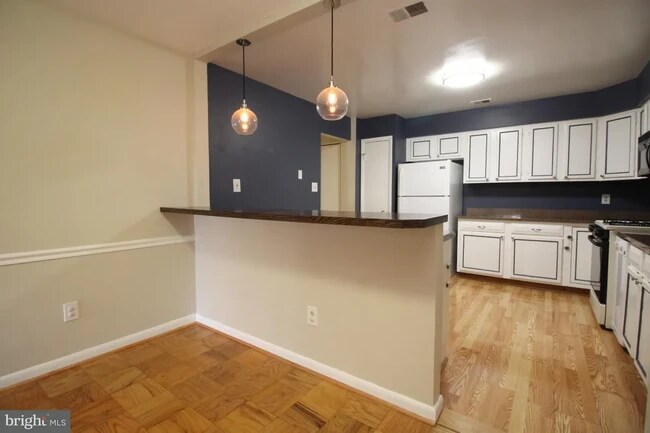 Building Photo - 3712 Steppes Ct