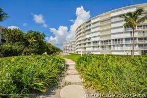 Building Photo - 2780 S Ocean Blvd