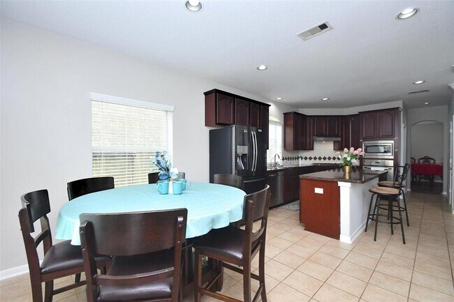 Building Photo - 6027 Opal Crest Ln