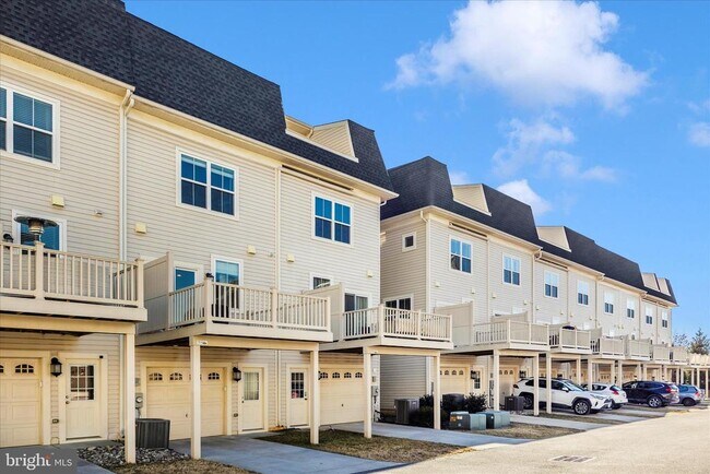 Building Photo - 5018 Judicial Wy